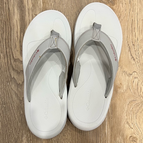 Columbia flip flops size 7 men’s - Picture 8 of 8